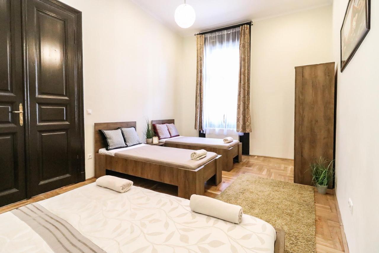 Real Apartments Klauzál Budapest Exterior foto
